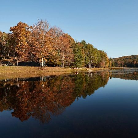 The Country Inn Stone Ridge Экстерьер фото